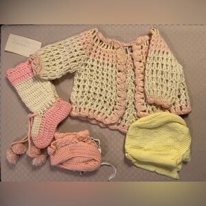 Vintage baby girl accessory lot: crochet sweater, two crochet booties, knit hat​